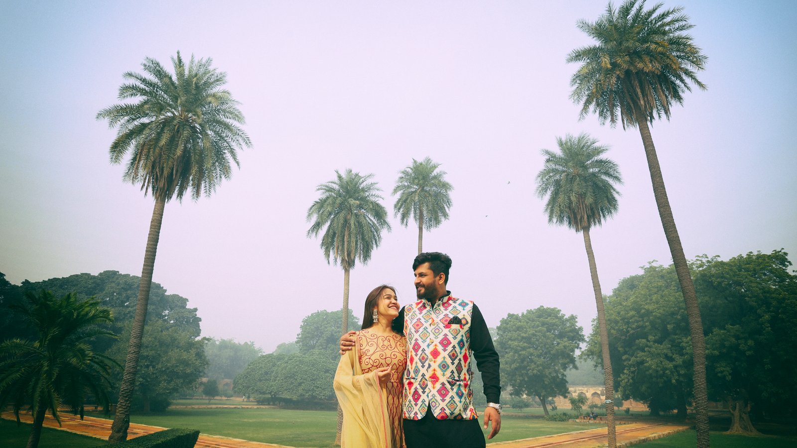 Akshhit and Garima wedding photoshoot photo 6 by WedPic Studio